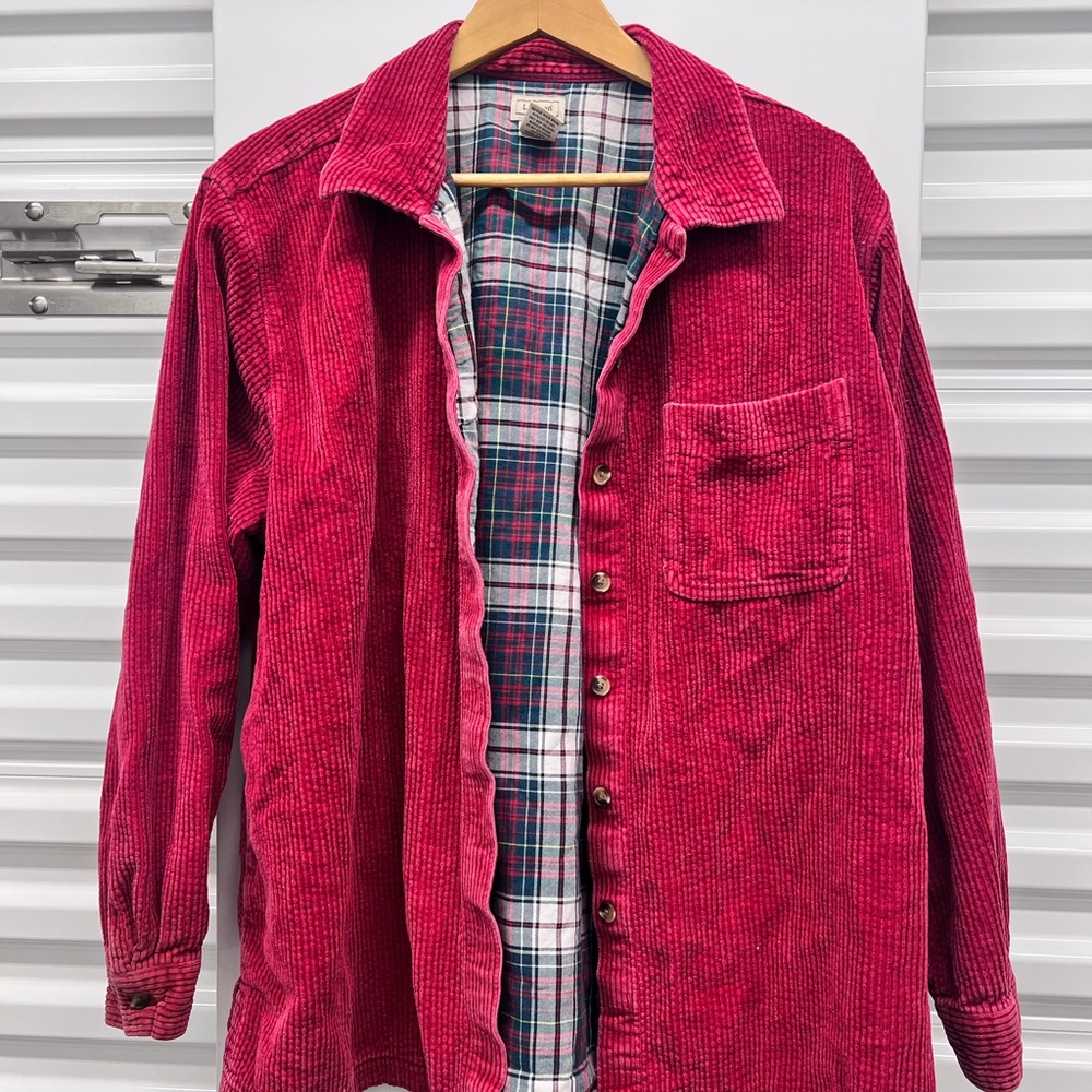 Vintage LL.Bean Red Corduroy shaket with Plaid Lining XL - Picture 2 of 4